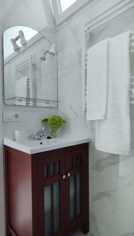 Apartamento Villalvaro Con Parking Santander Luaran gambar